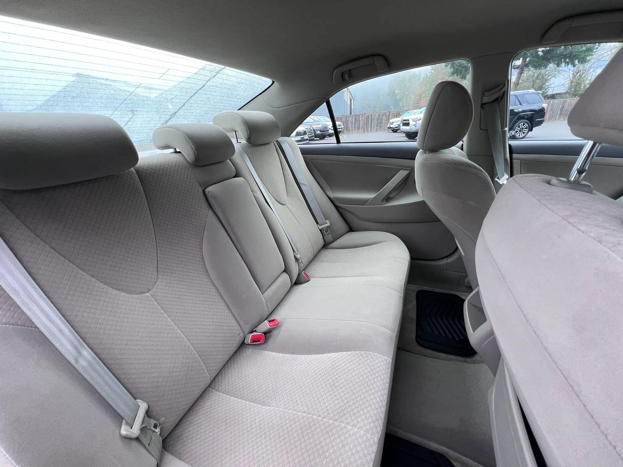 Used 2007 Toyota Camry LE FWD image 33