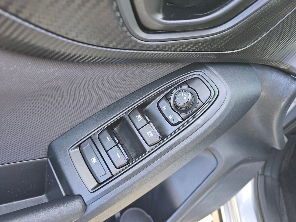 Used 2019 Subaru Crosstrek 2.0i Premium image 16