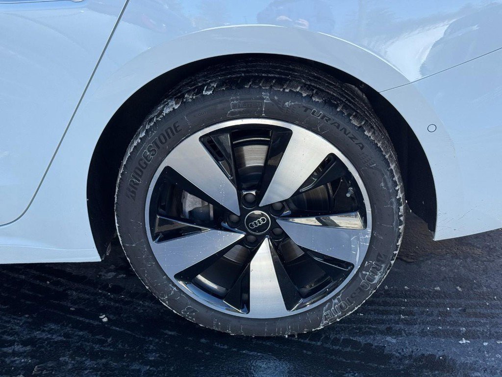 Used 2025 Audi A5 2.0T Premium Plus w/ Premium Plus image 5