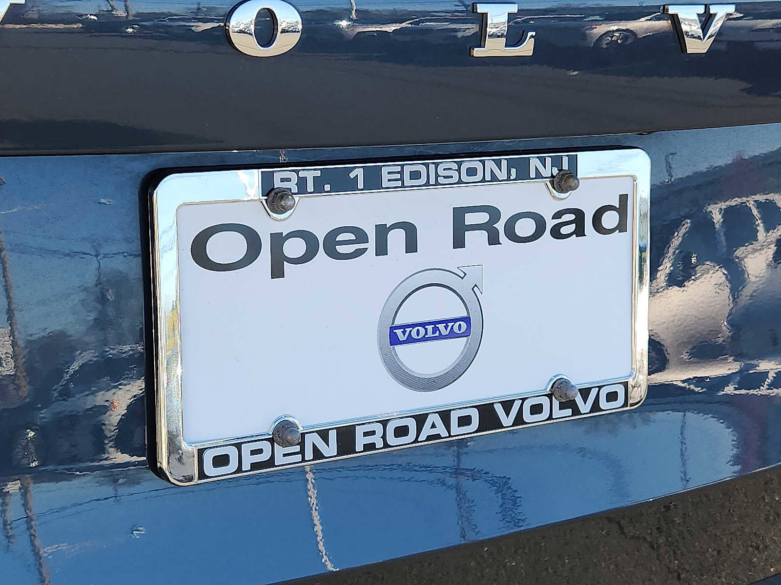 Certified 2023 Volvo XC90 B6 Plus w/ Protection Package Premier image 30