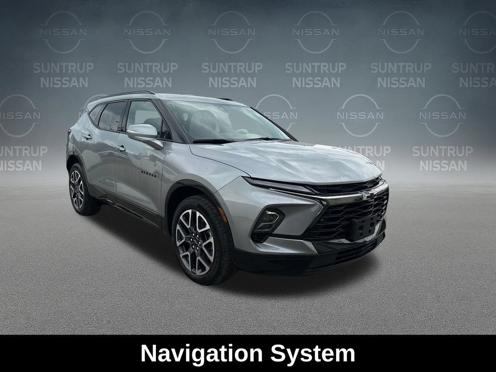 Used 2025 Chevrolet Blazer RS FWD image 9