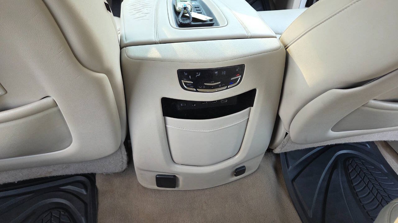 Used 2017 Cadillac Escalade Luxury AWD/4WD image 43