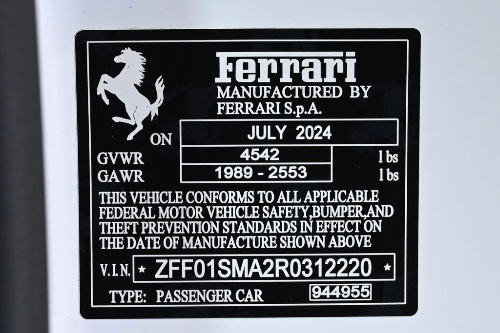 Used 2024 Ferrari 296 GTS image 30