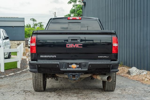 Used 2017 GMC Sierra 2500 Denali w/ Duramax Plus Package image 5