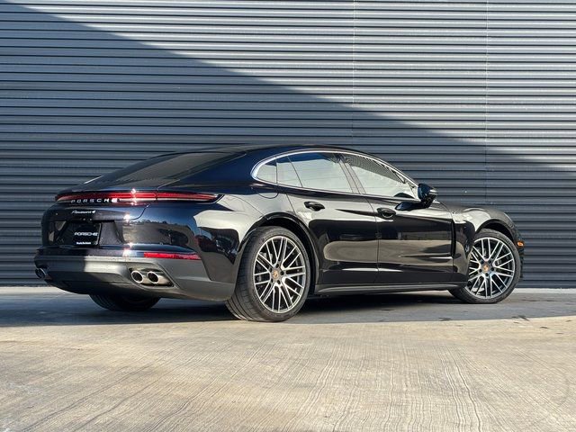 Certified 2025 Porsche Panamera 4 image 7