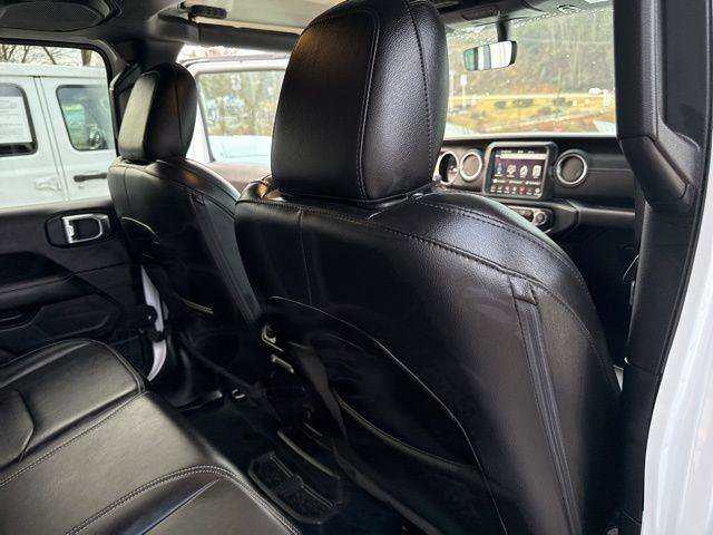 Used 2023 Jeep Wrangler Sahara w/ Cold Weather Group image 30