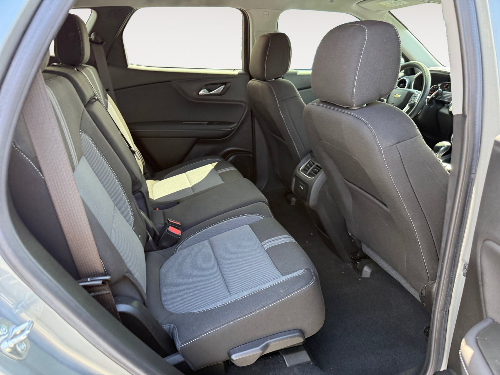 Used 2023 Chevrolet Blazer LT w/ Convenience Package FWD image 18