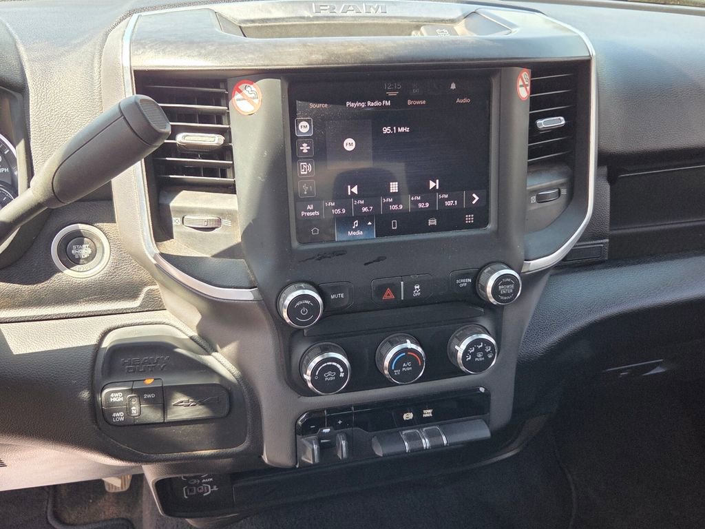 Used 2024 RAM 3500 Big Horn image 17