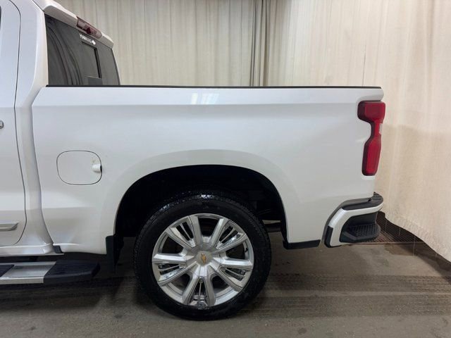 Used 2025 Chevrolet Silverado 1500 High Country w/ High Country Premium Package image 12