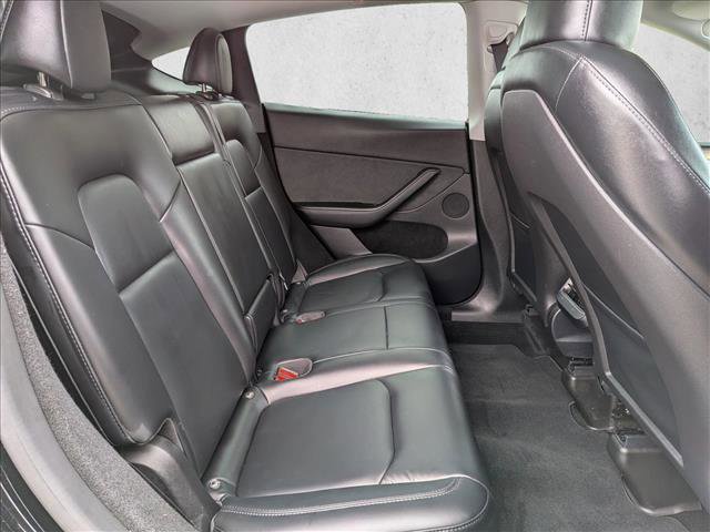 Used 2023 Tesla Model Y Long Range AWD/4WD image 19