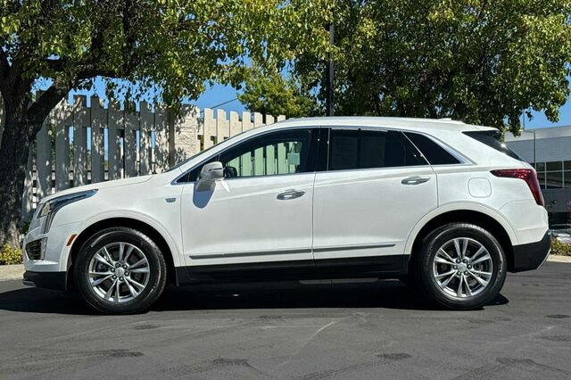 Certified 2023 Cadillac XT5 Premium Luxury w/ LPO, Floor Liner Package AWD/4WD image 7