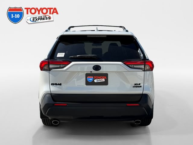 Certified 2023 Toyota RAV4 XLE Premium AWD/4WD image 4