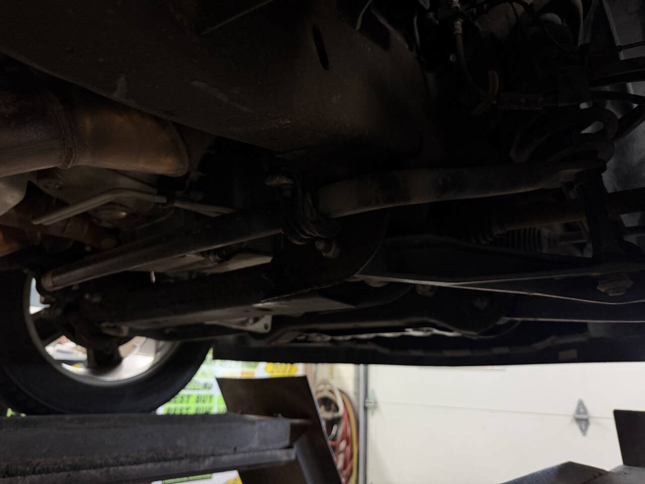 Used 2012 Chevrolet Suburban LTZ AWD/4WD image 32