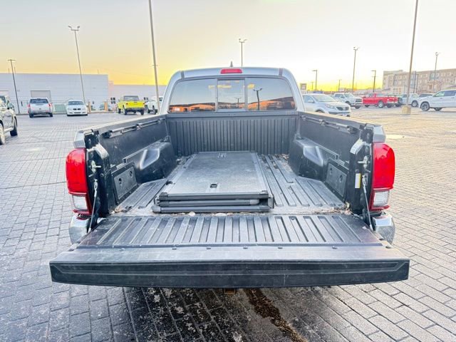 Used 2018 Toyota Tacoma SR5 image 35