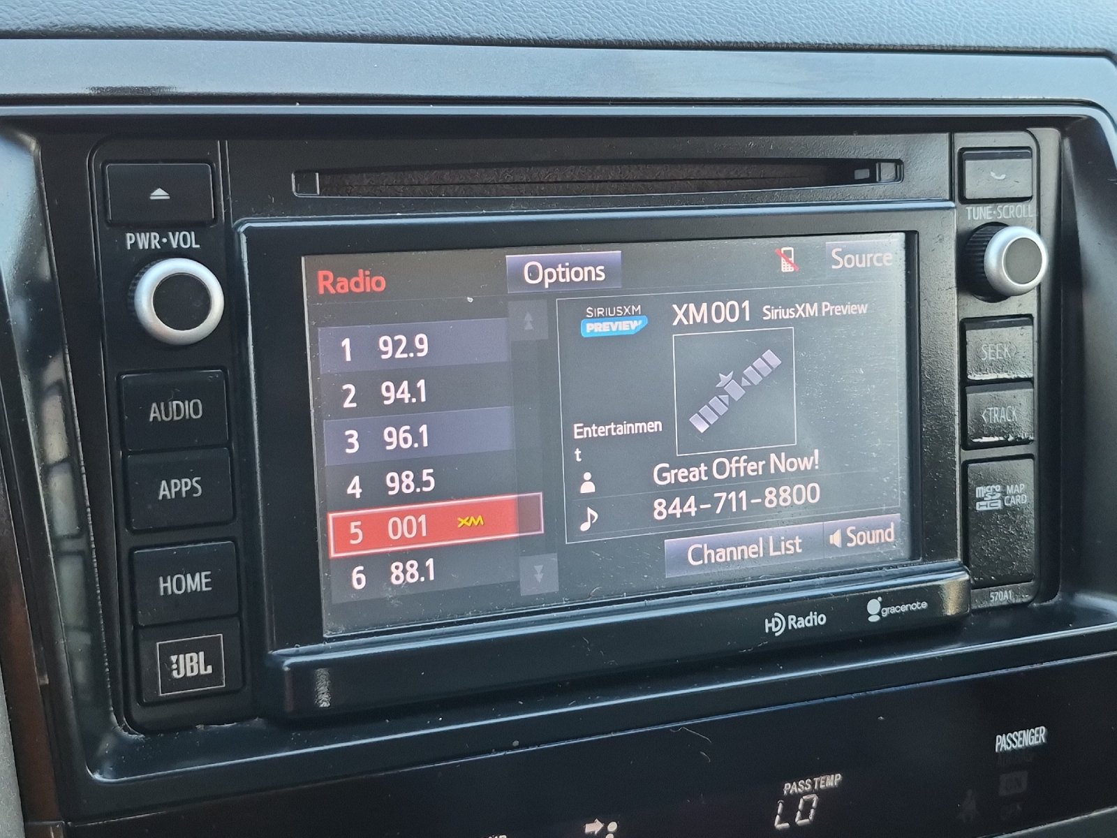 Used 2014 Toyota Sequoia Platinum AWD/4WD image 19