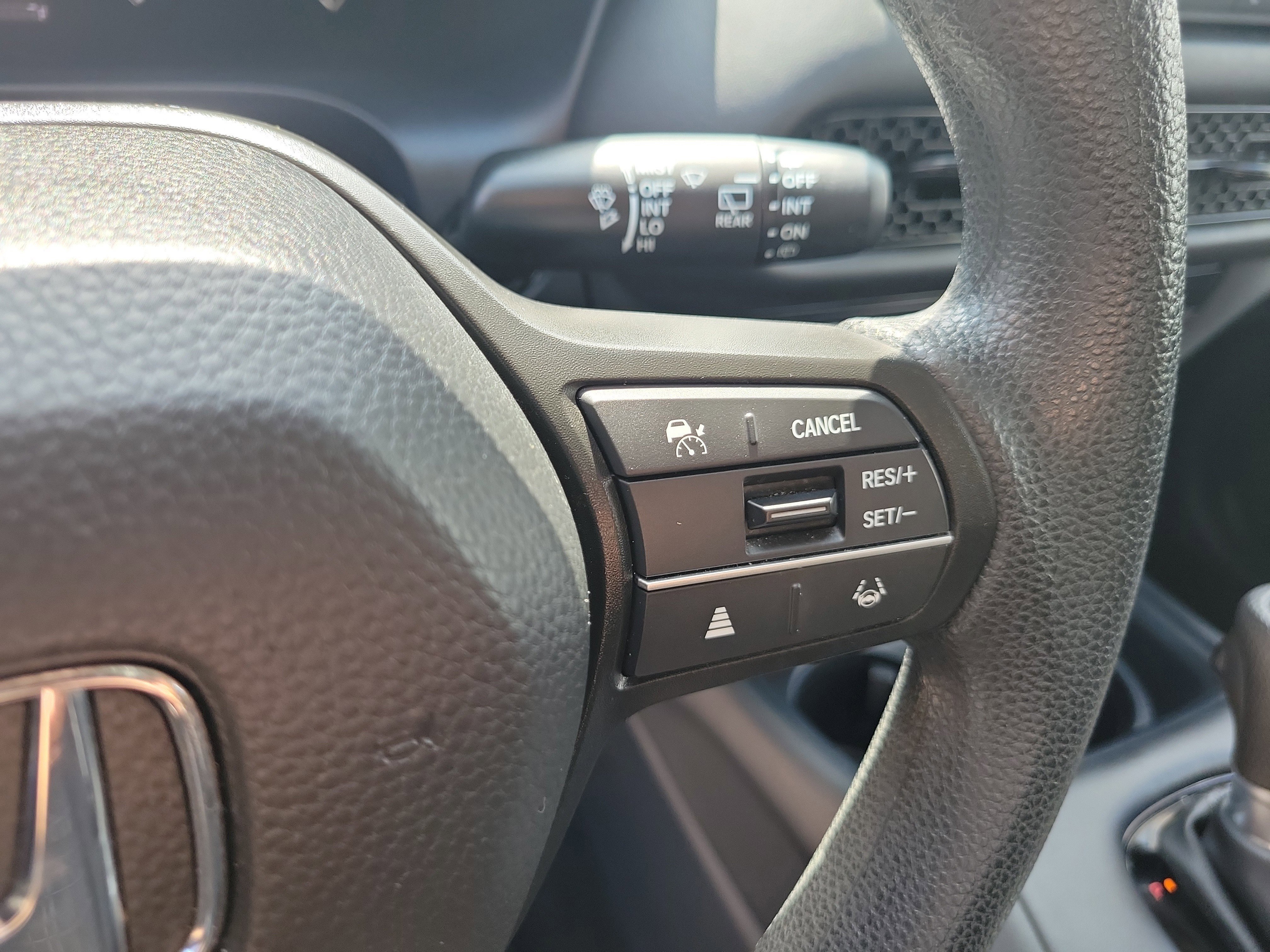 Used 2024 Honda HR-V LX image 28