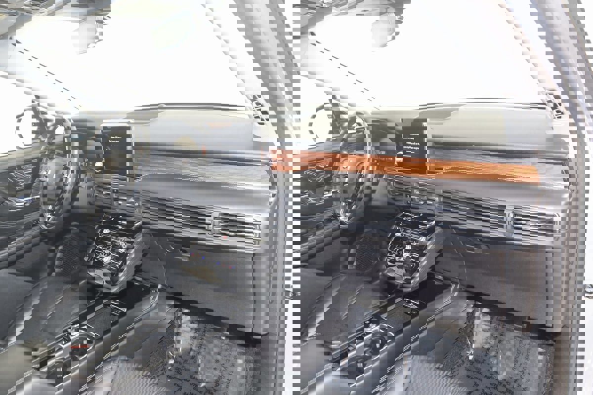 Used 2022 Lincoln Corsair Reserve w/ Elements Package image 41