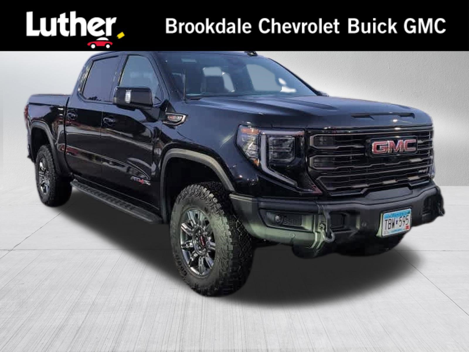 Used 2026 GMC Sierra 1500 AT4X image 1