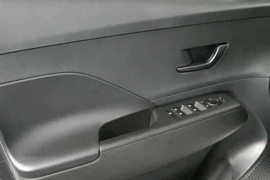 New 2026 Hyundai Kona SEL Sport FWD image 33