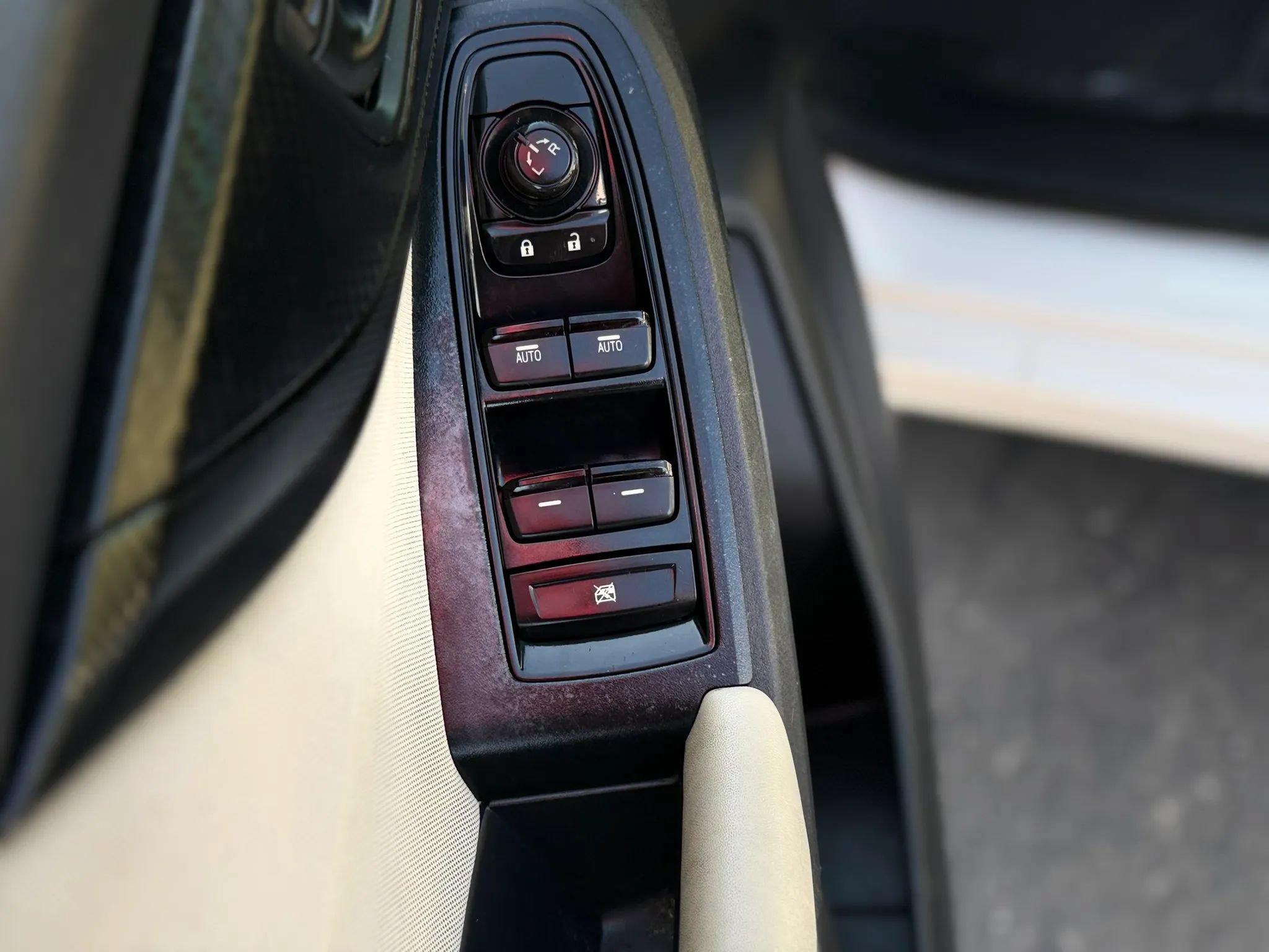 Used 2019 Subaru Impreza 2.0i Premium AWD/4WD image 27