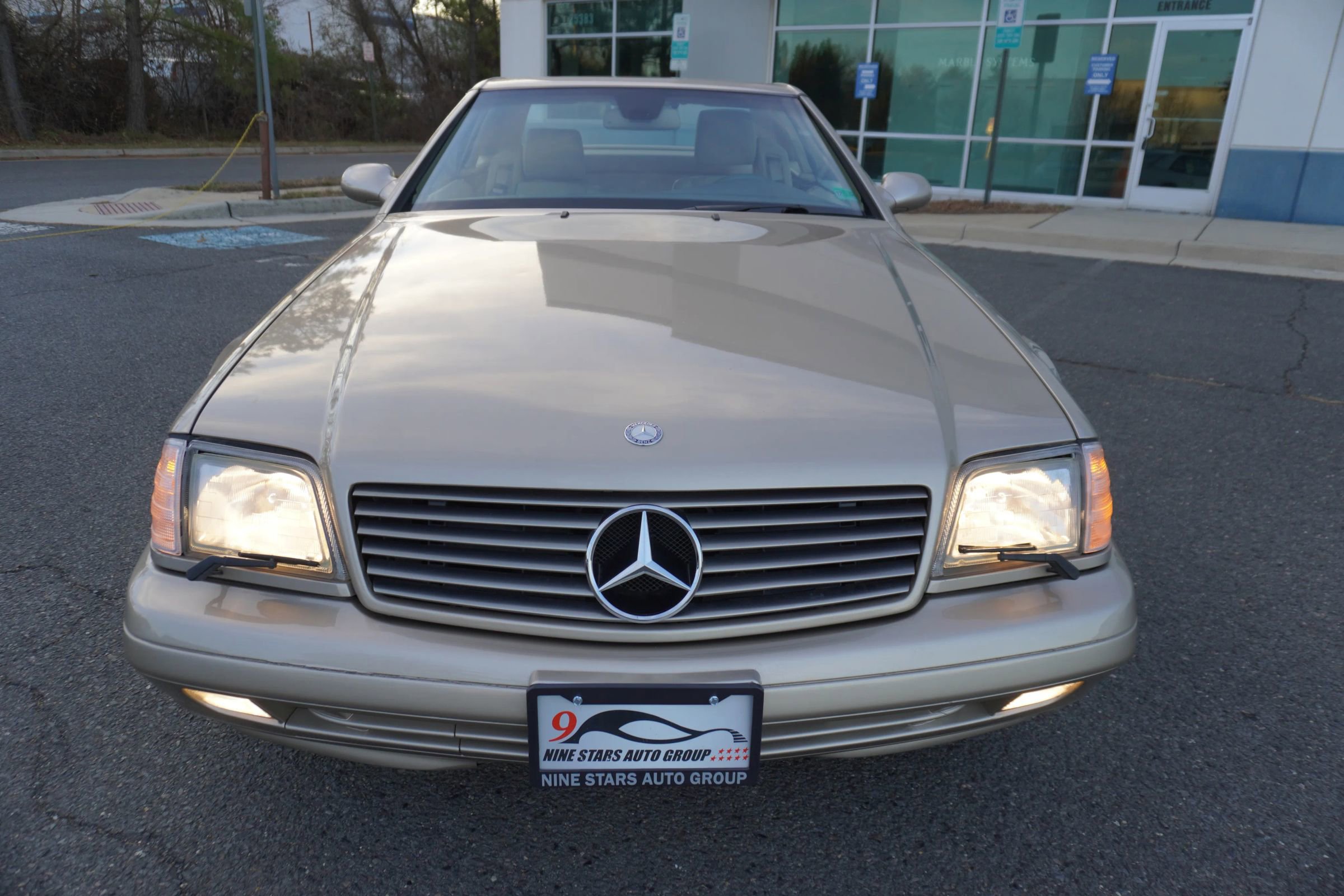 Used 2000 Mercedes-Benz SL 500 image 2