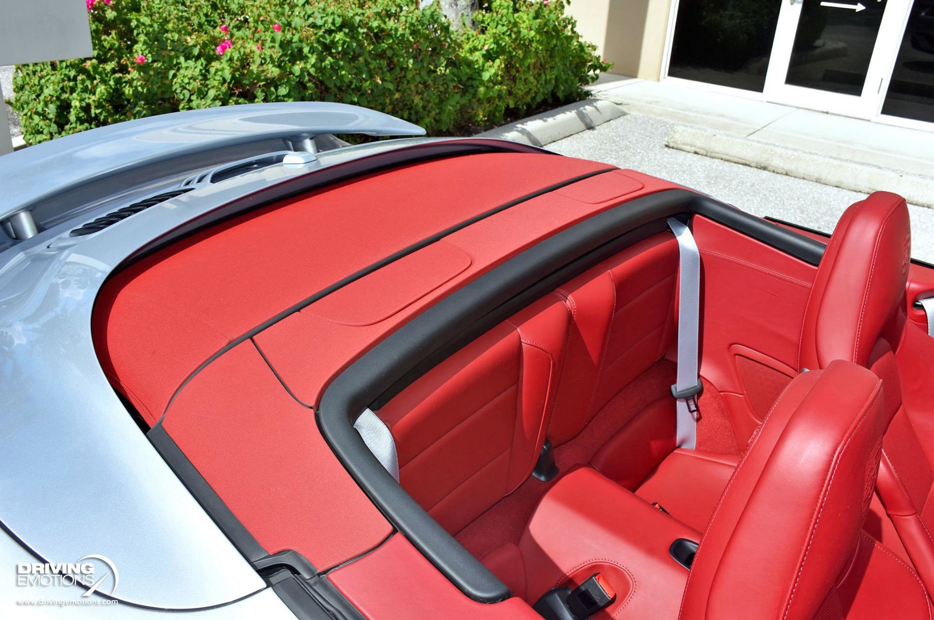 Used 2018 Porsche 911 4 Cabriolet image 15