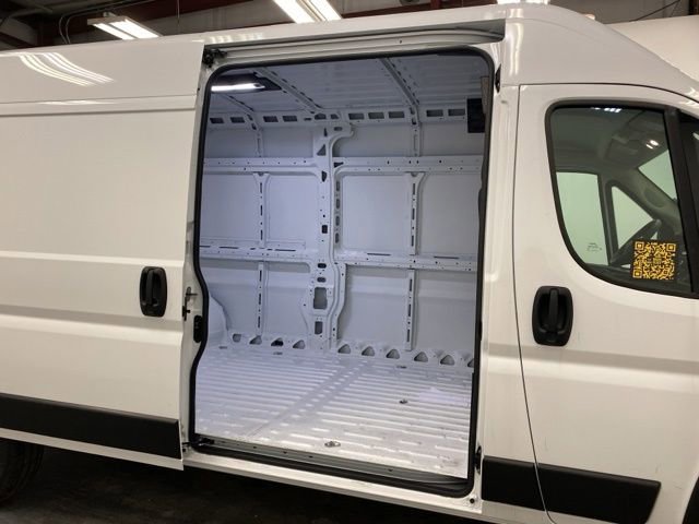 New 2026 RAM ProMaster 2500 w/ Convenience Group FWD image 25