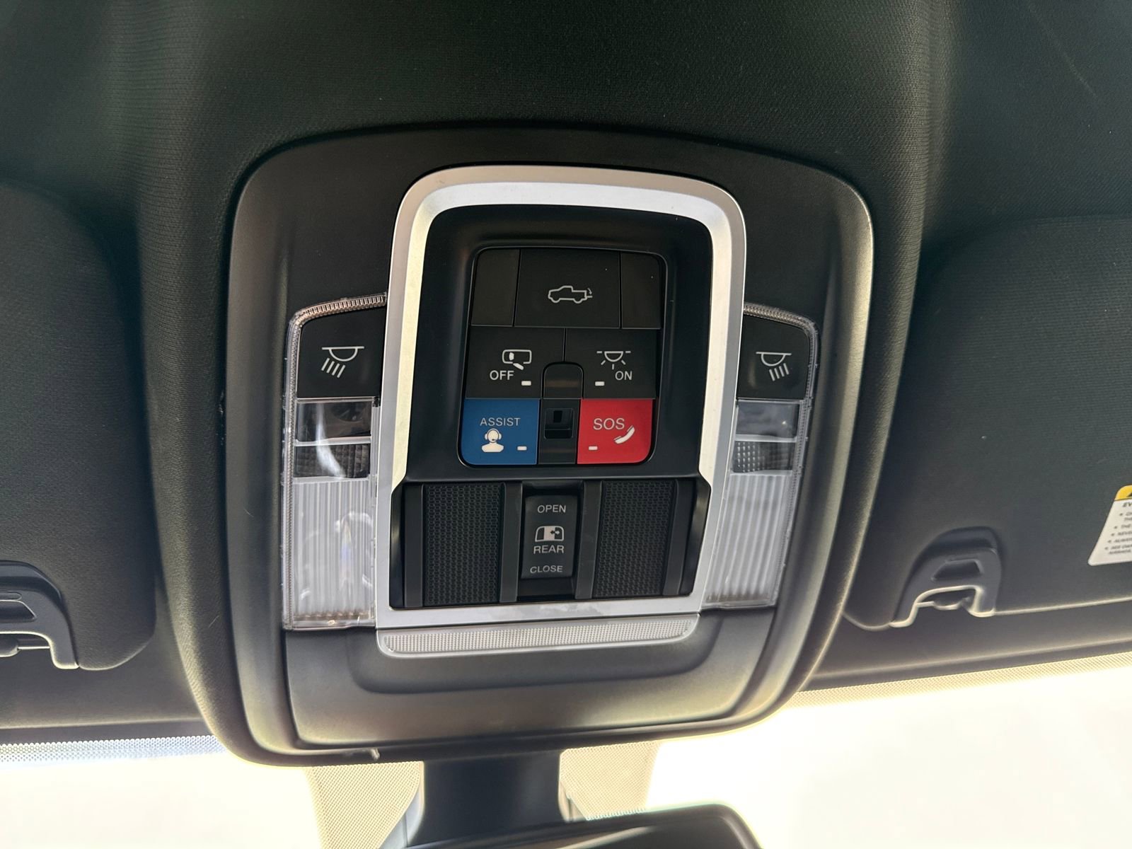 Used 2023 RAM 3500 Laramie image 21