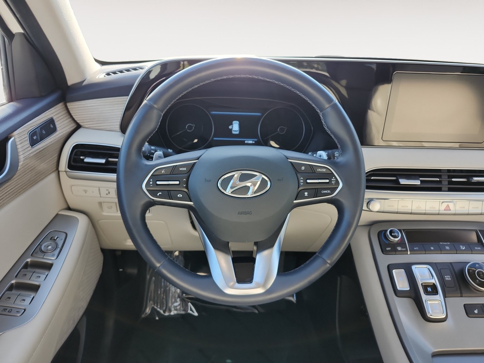 Used 2020 Hyundai Palisade SEL w/ Premium Package AWD/4WD image 13
