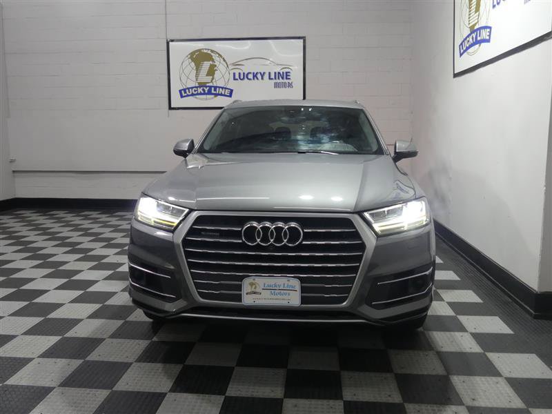 Used 2018 Audi Q7 2.0T Premium Plus w/ Premium Plus Package AWD/4WD image 2