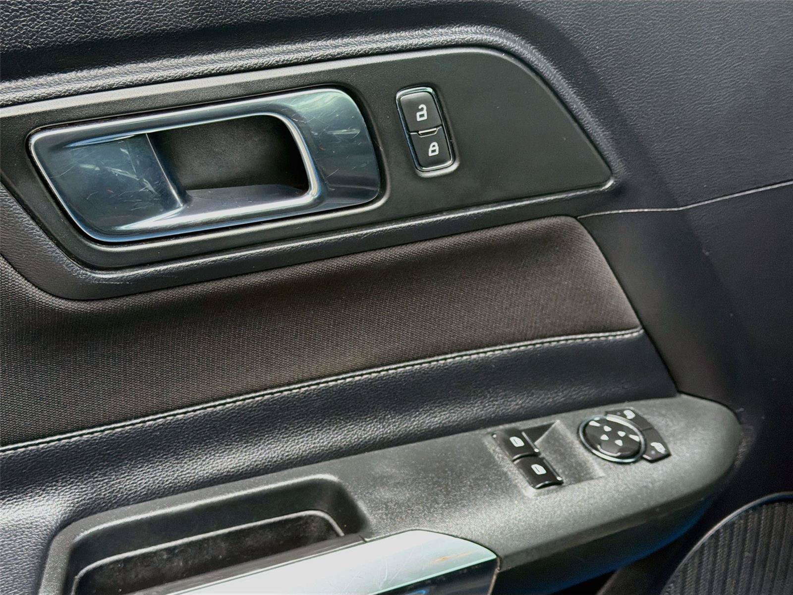Used 2019 Ford Mustang GT RWD image 19