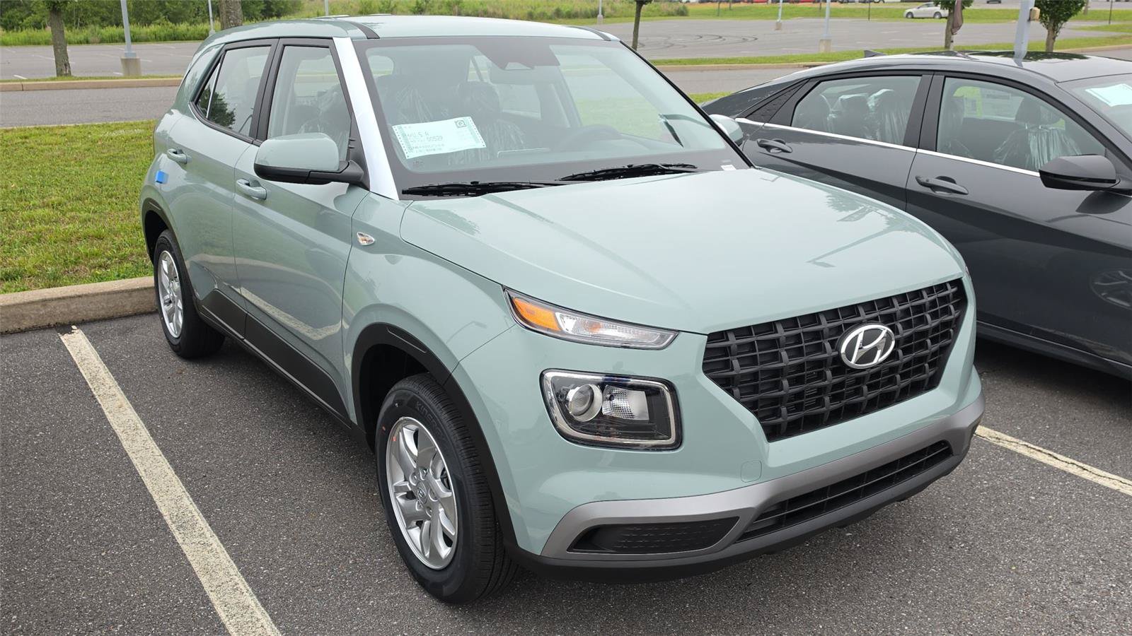New 2026 Hyundai Venue SE