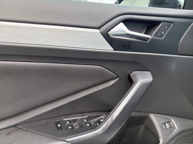 Used 2025 Volkswagen Jetta Sport FWD image 27