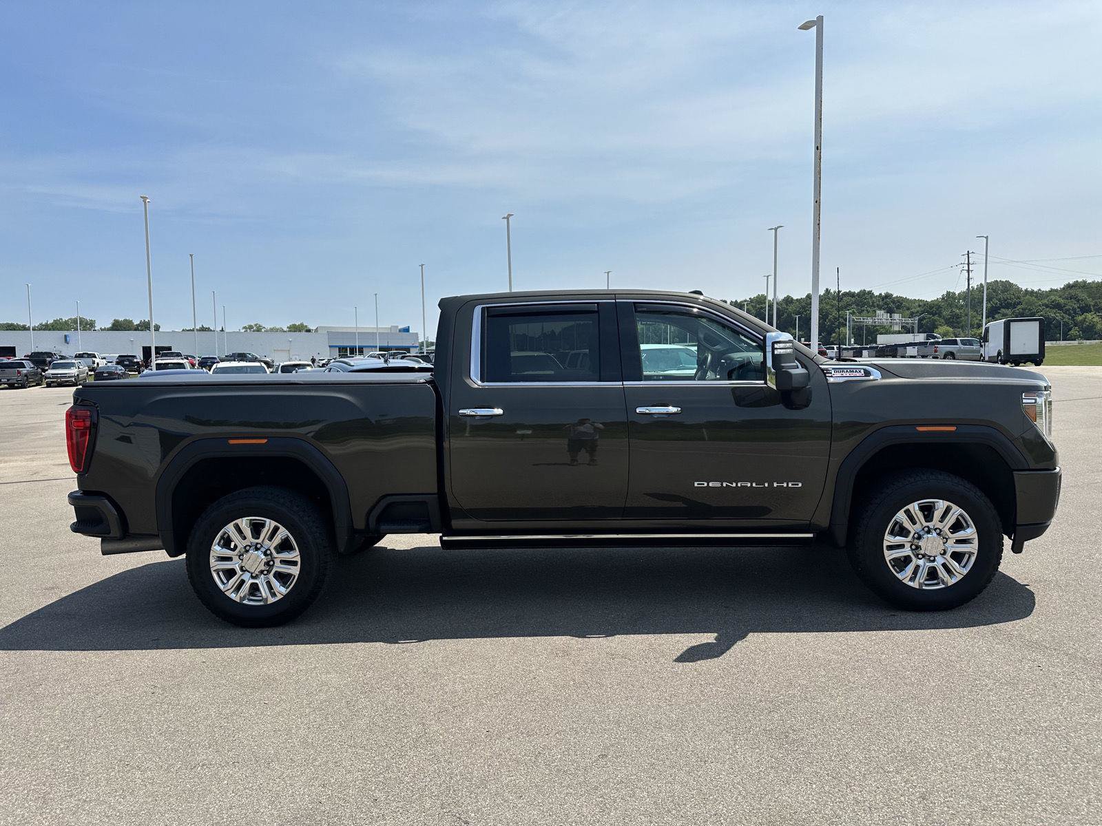 Used 2023 GMC Sierra 2500 Denali w/ Denali Ultimate Package AWD/4WD image 11