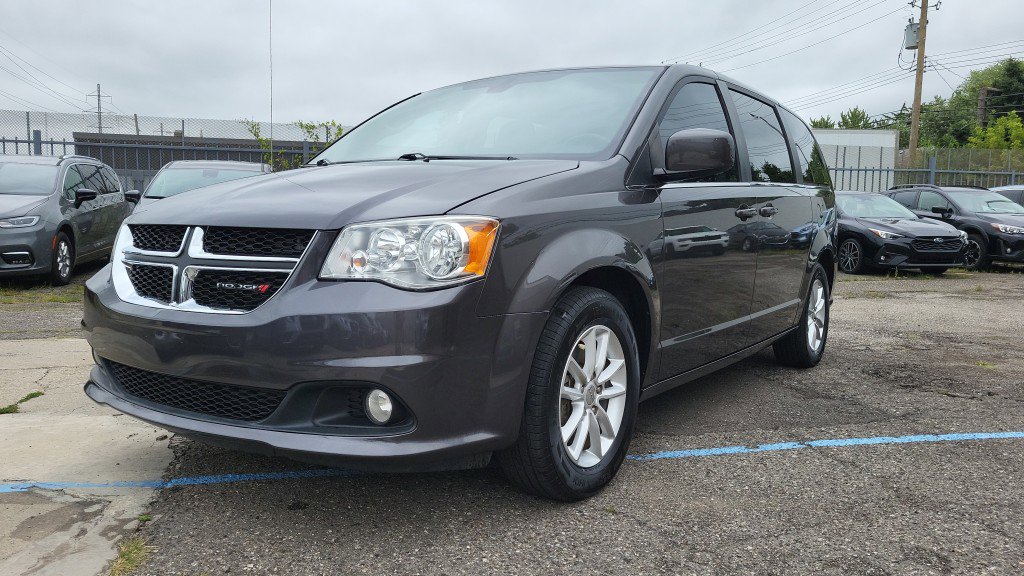 Used 2019 Dodge Grand Caravan SXT image 6