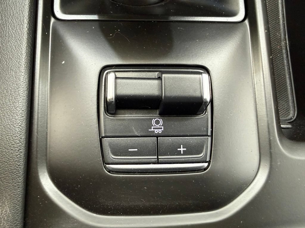 Used 2024 GMC Sierra 1500 Denali AWD/4WD image 44