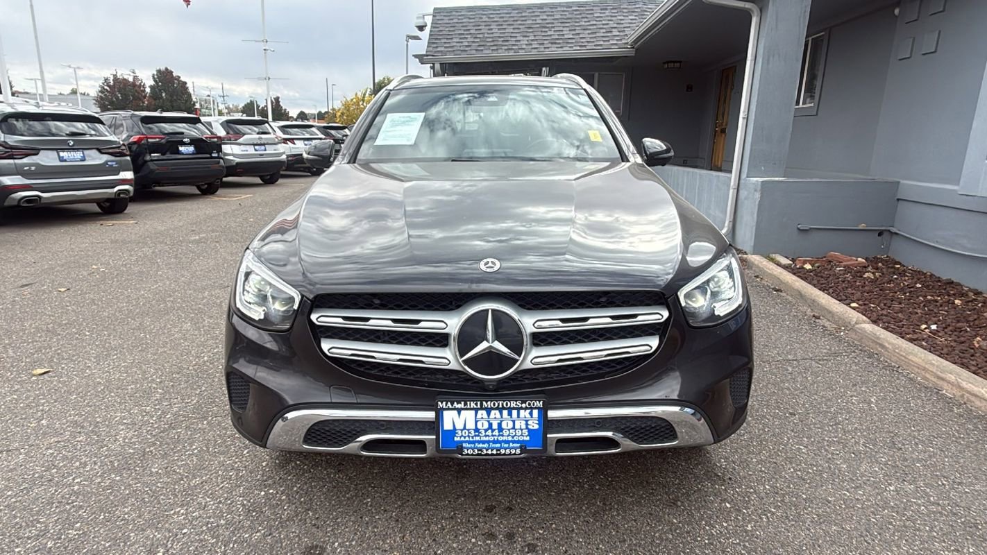 Used 2022 Mercedes-Benz GLC 300 4MATIC image 2