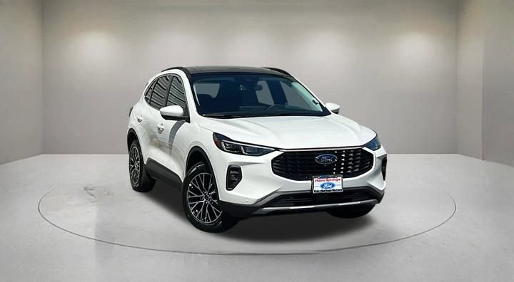 New 2025 Ford Escape SE w/ PHEV Premium Package image 1
