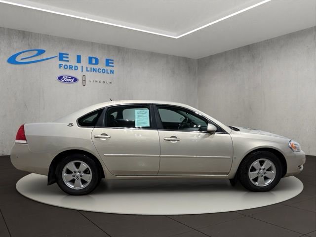 Used 2008 Chevrolet Impala LT FWD image 7