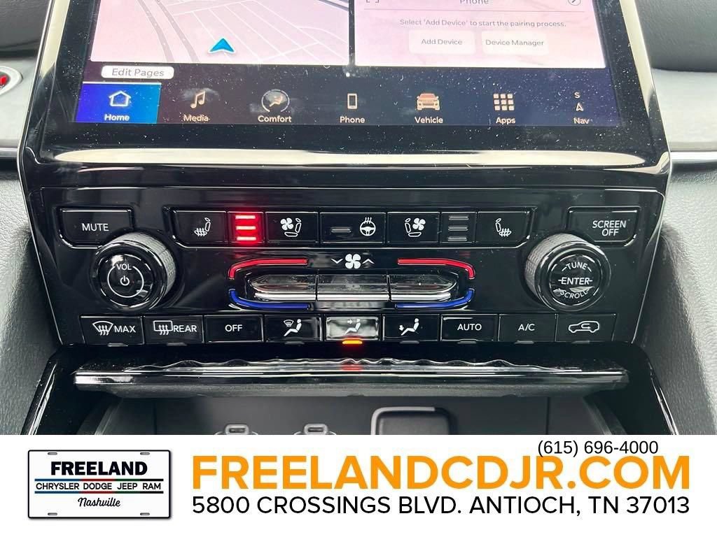New 2024 Jeep Grand Cherokee Overland w/ Luxury Tech Group IV AWD/4WD image 24