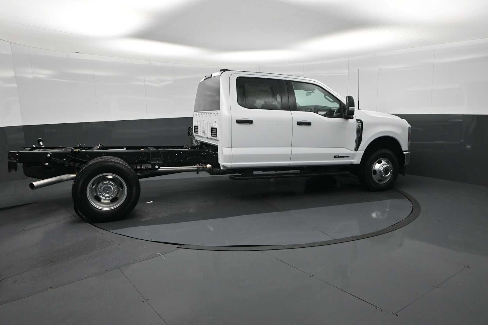 New 2026 Ford F350 XLT AWD/4WD image 9