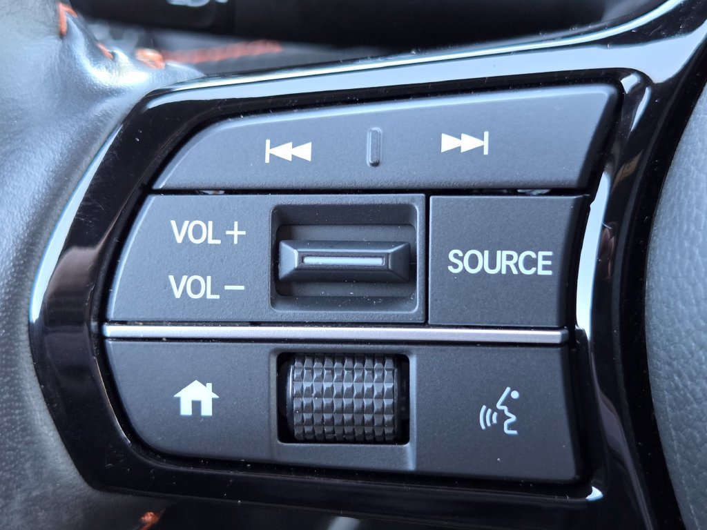Certified 2025 Honda HR-V Sport image 15