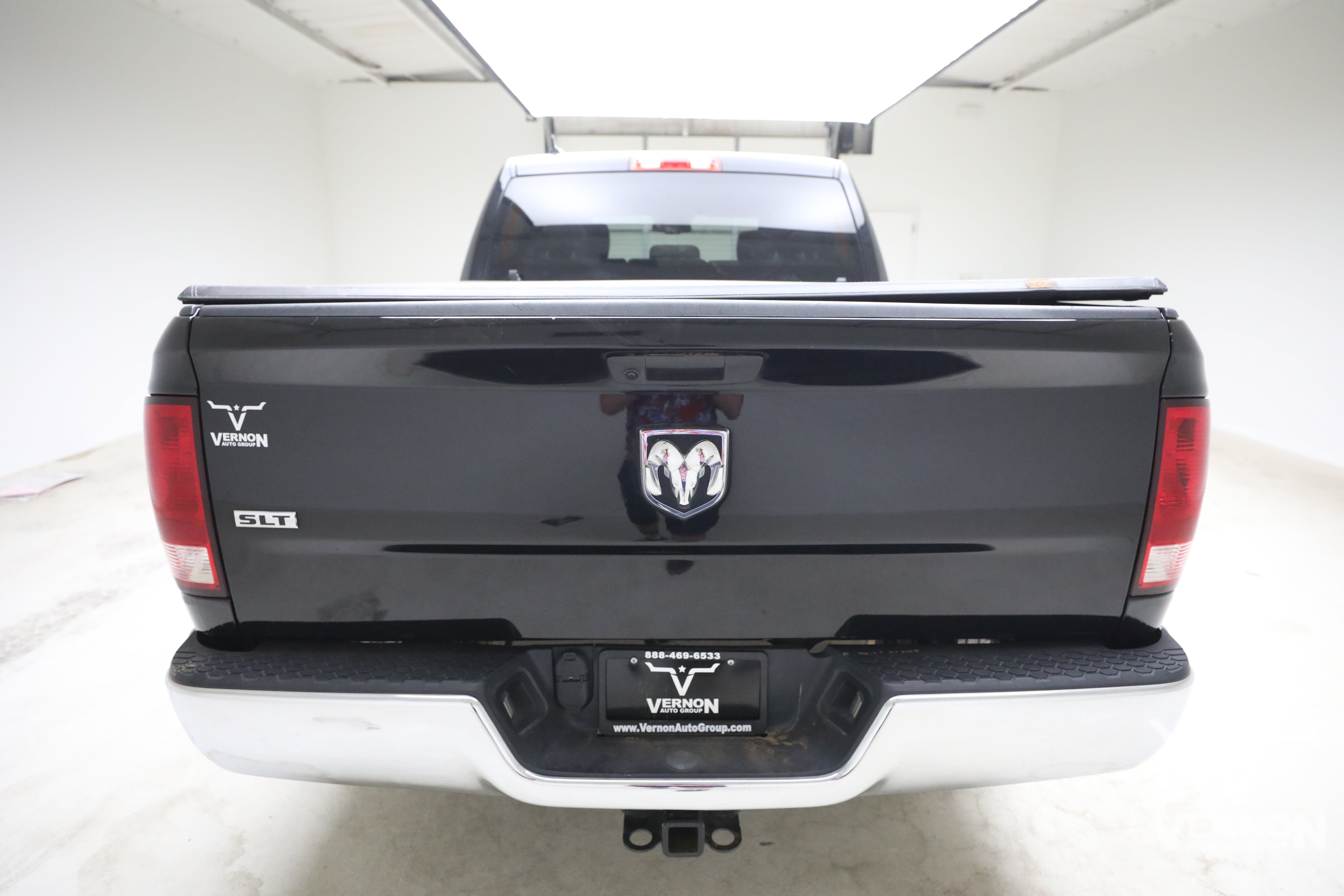 Used 2022 RAM 1500 Classic SLT w/ Trailer & Traction Group RWD image 4