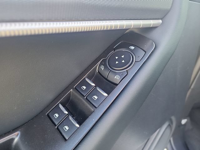 Used 2025 Ford Explorer ST-Line AWD/4WD image 11