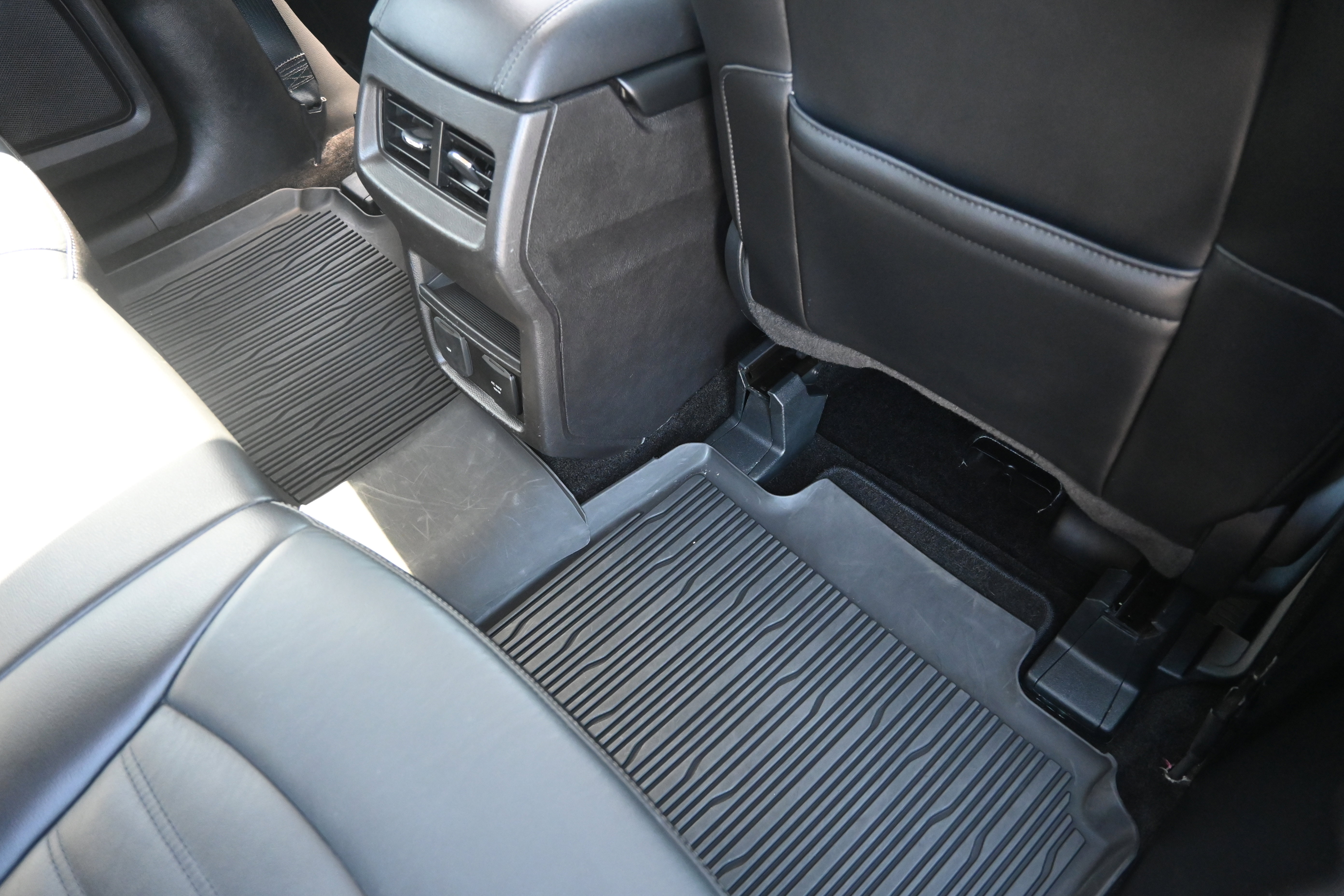 Used 2017 Ford Edge SEL w/ Equipment Group 201A image 33