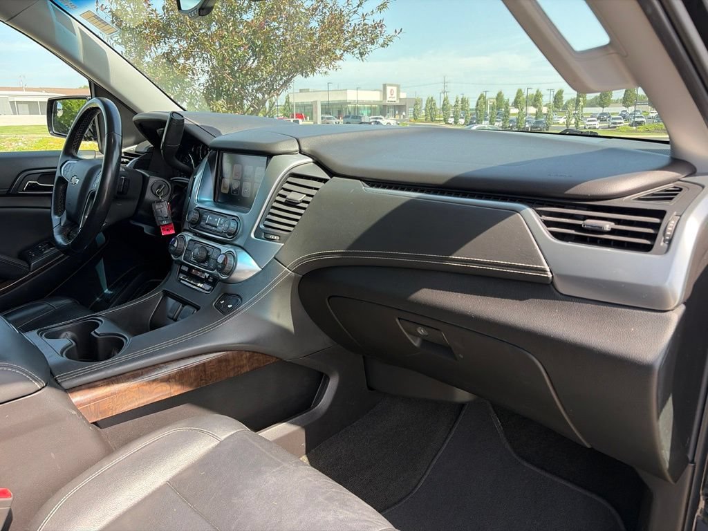 Used 2017 Chevrolet Tahoe LT AWD/4WD image 25
