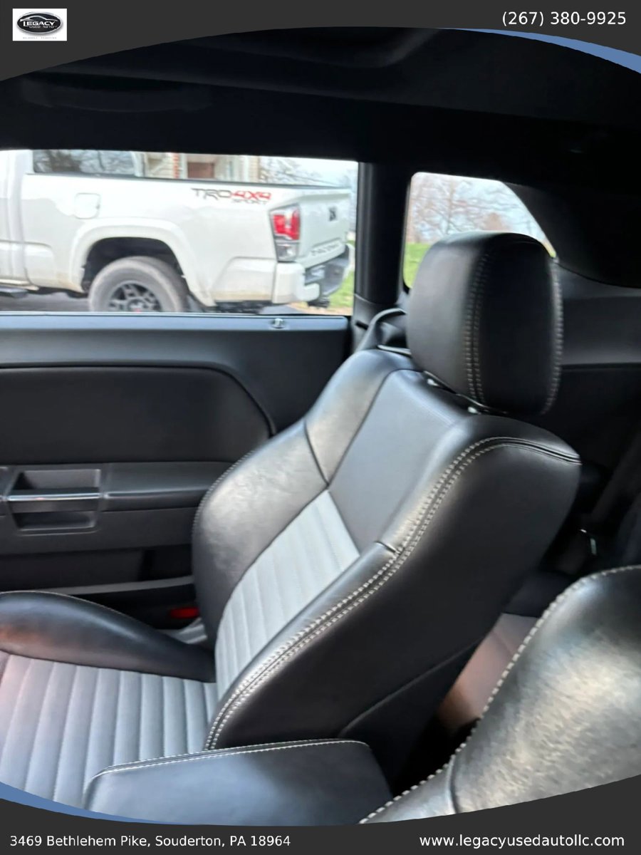 Used 2009 Dodge Challenger R/T RWD image 21