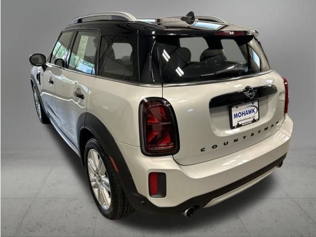 Used 2021 MINI Cooper Countryman S w/ Premium Package AWD/4WD image 3
