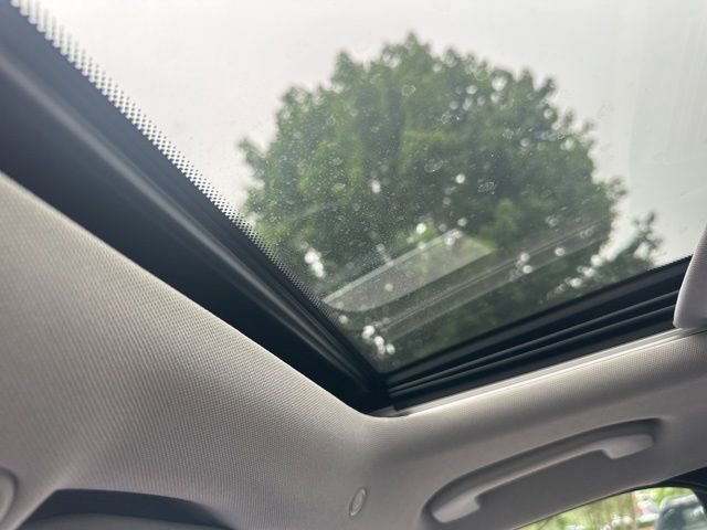 Used 2018 Mercedes-Benz E 300 image 22
