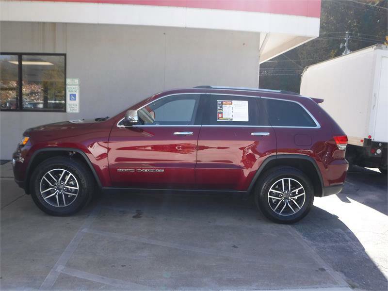 Used 2020 Jeep Grand Cherokee Limited w/ Trailer Tow Group IV image 15